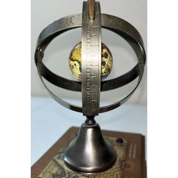 Vintage Fred Roberts Co Globe World AM Transistor Radio Made In Japan Tested - Picture 9 of 12